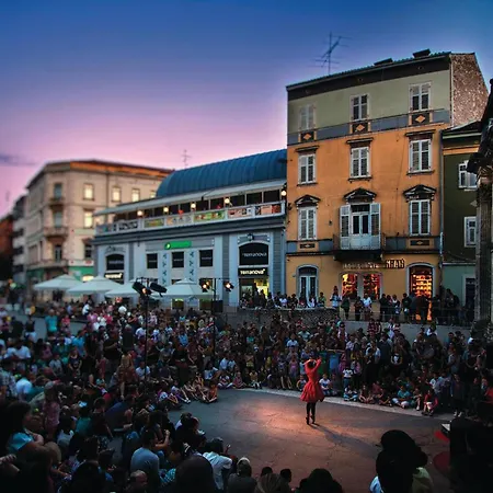 Awesome In With Wifi 公寓 *